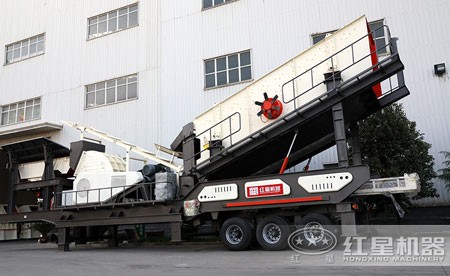 車載流動(dòng)錘式破碎機(jī)多少錢？產(chǎn)量多高？